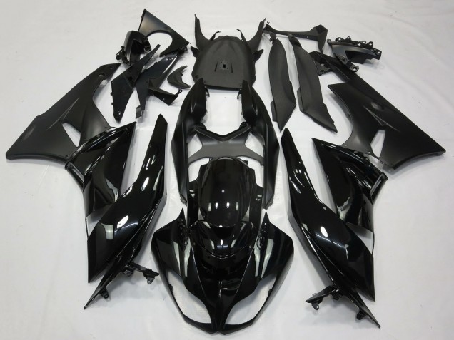 2009-2012 Kawasaki ZX6R Motorcycle Fairings - Glossy Black Matte Black UK