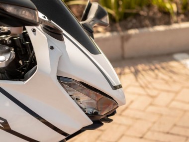 Best 2017-2023 Honda CBR1000RR Motorcycle Fairings - White with Black Stripe Fireblade UK