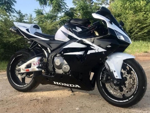 2005-2006 Honda CBR600RR Motorcycle Fairings - Black White UK