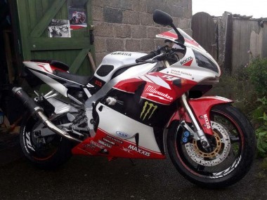 Best 1998-1999 Yamaha YZF 1000 R1 Motorcycle Fairings - Red White Black Yellow Monster Milwaukee MAXXIS 11 UK