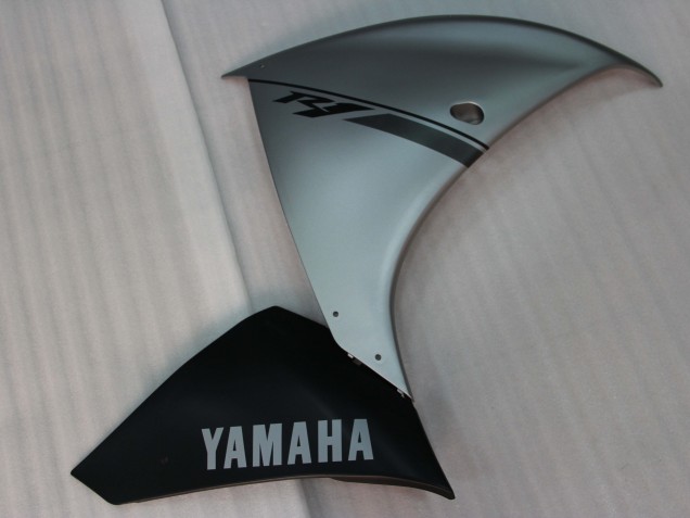 2009-2011 Yamaha YZF 1000 R1 Motorcycle Fairing - Silver Black UK