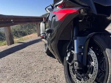 Best 2020-2025 Yamaha YZF 1000 R1 Motorcycle Fairings - Black Carbon Fiber Red UK