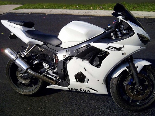 2006-2009 Yamaha YZF R6S Motorcycle Fairings - White Black Decals UK