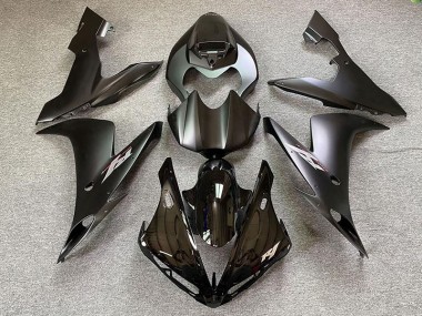 2004-2006 Matte Black Style R1 Fairings