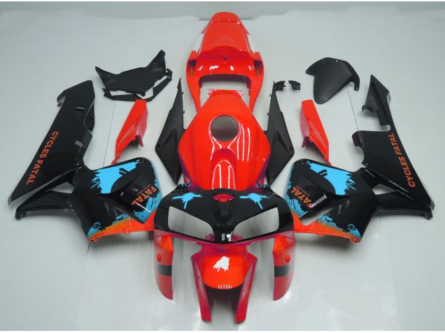 2005-2006 Light Blue Splatter on Red CBR600RR Fairings