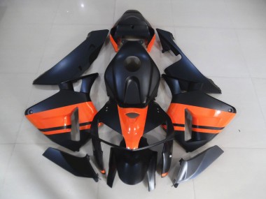 2005-2006 Matte Black & Gloss Orange CBR600RR Fairings