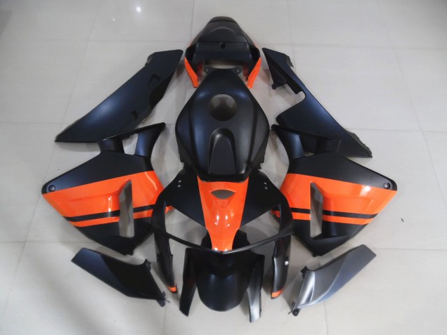2005-2006 Matte Black & Gloss Orange CBR600RR Fairings