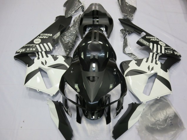 2005-2006 Matte Black & Puisher Logos CBR600RR Fairings