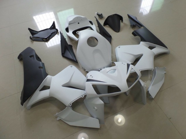 2005-2006 Matte White and Black CBR600RR Fairings